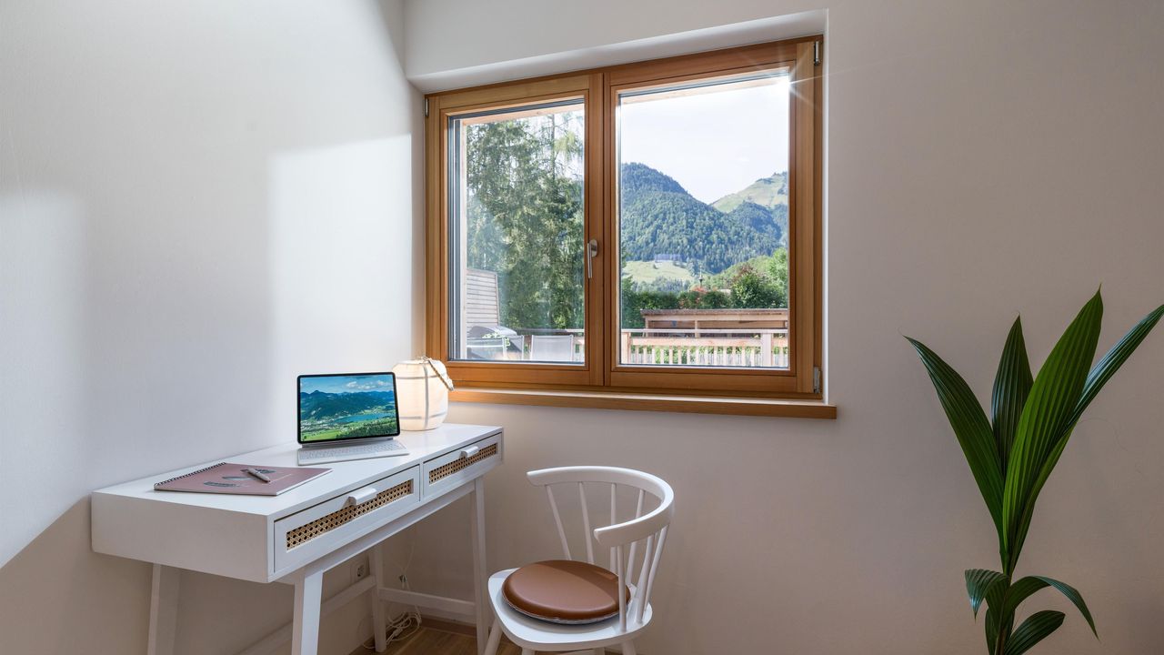 Kaiserwinkl Hideaway Walchsee_Wohnraum_Schre Kaiserwinkl Hideaway Walchsee_Wohnraum_Schre